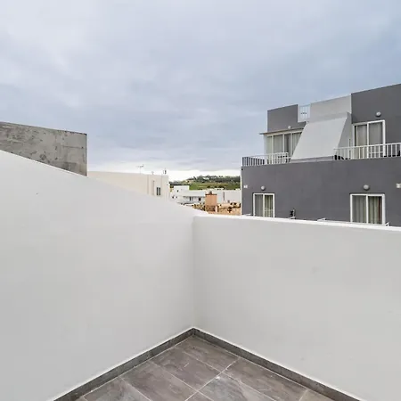 Penthouse In خليج سانت بول