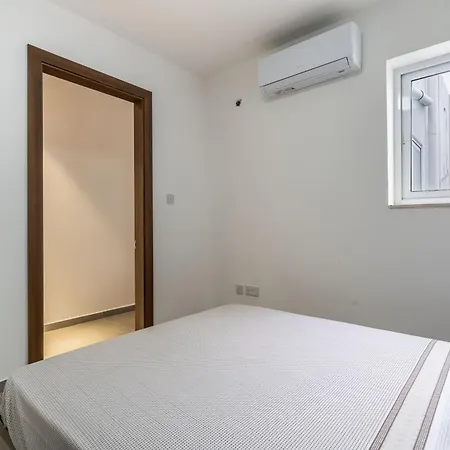 Penthouse In خليج سانت بول