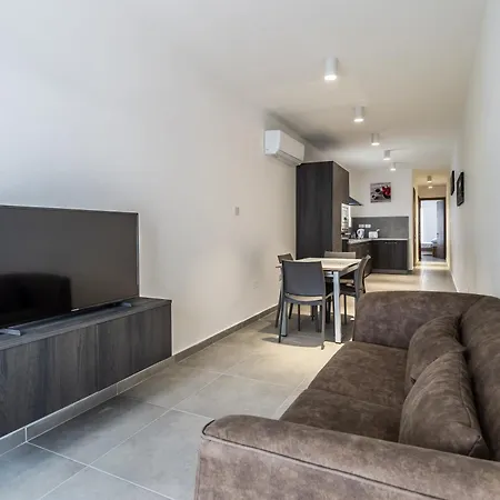 Penthouse In * خليج سانت بول