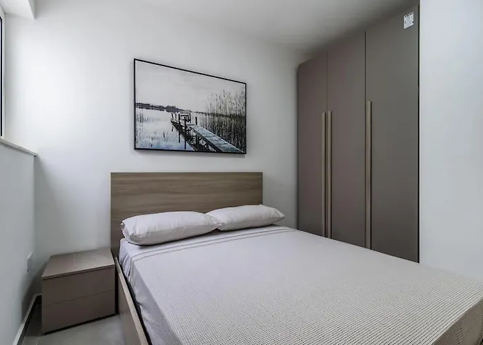 Penthouse In Apartament